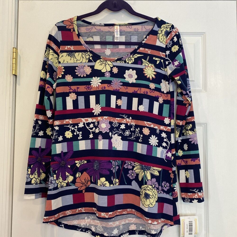 Lularoe Lynnae Floral & Striped Blouse NWT Size XS - Picture 6 of 6